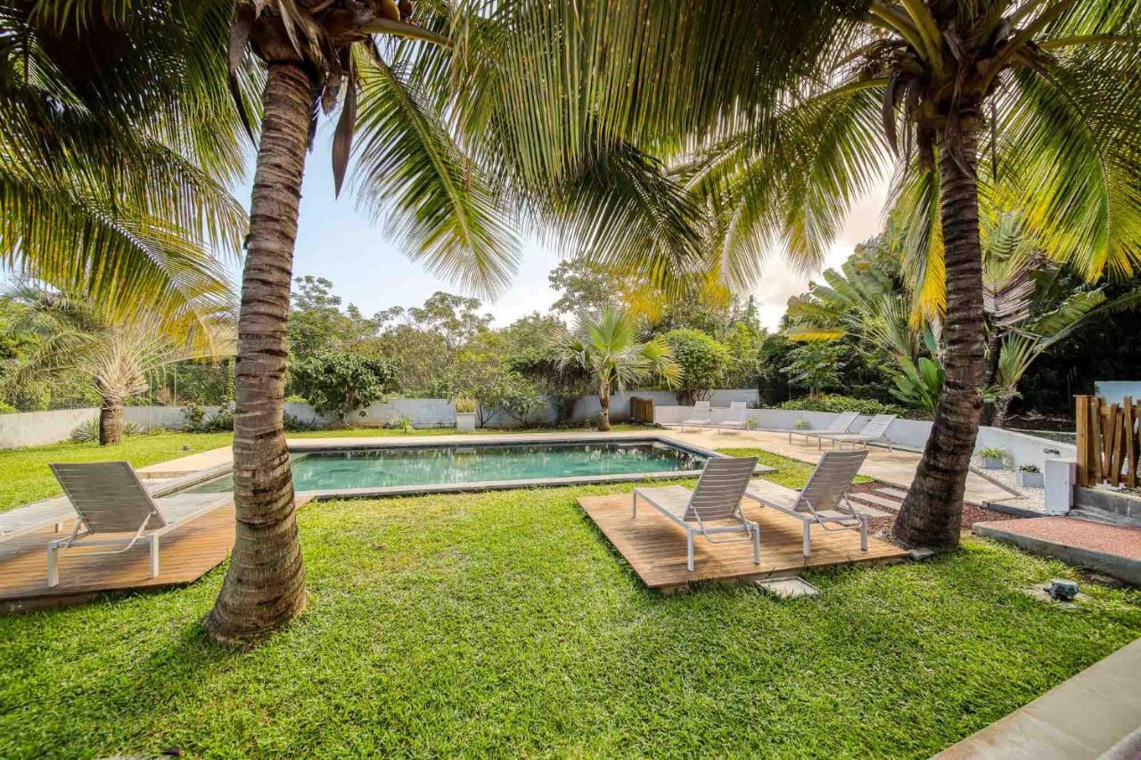 Tipalais Bed & Breakfast Saint Pierre Bagian luar foto