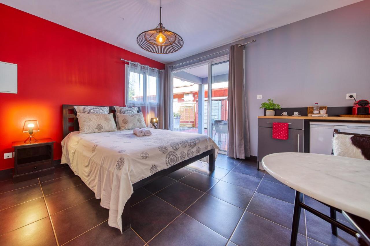 Tipalais Bed & Breakfast Saint Pierre Bagian luar foto