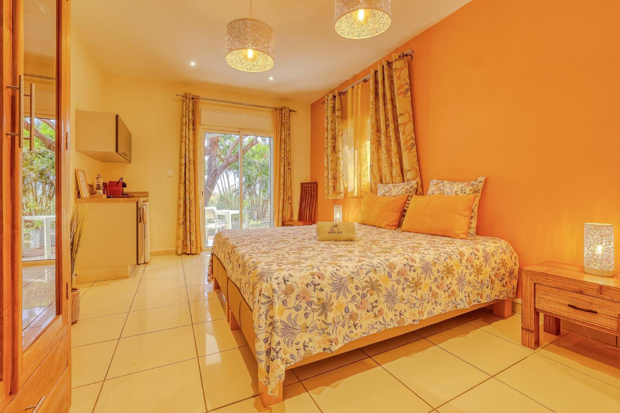 Tipalais Bed & Breakfast Saint Pierre Bagian luar foto