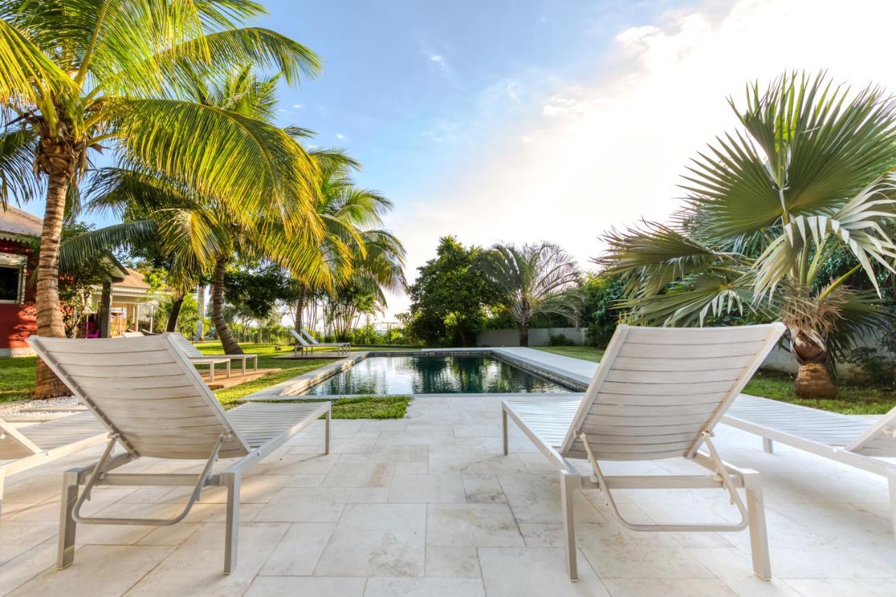 Tipalais Bed & Breakfast Saint Pierre Bagian luar foto