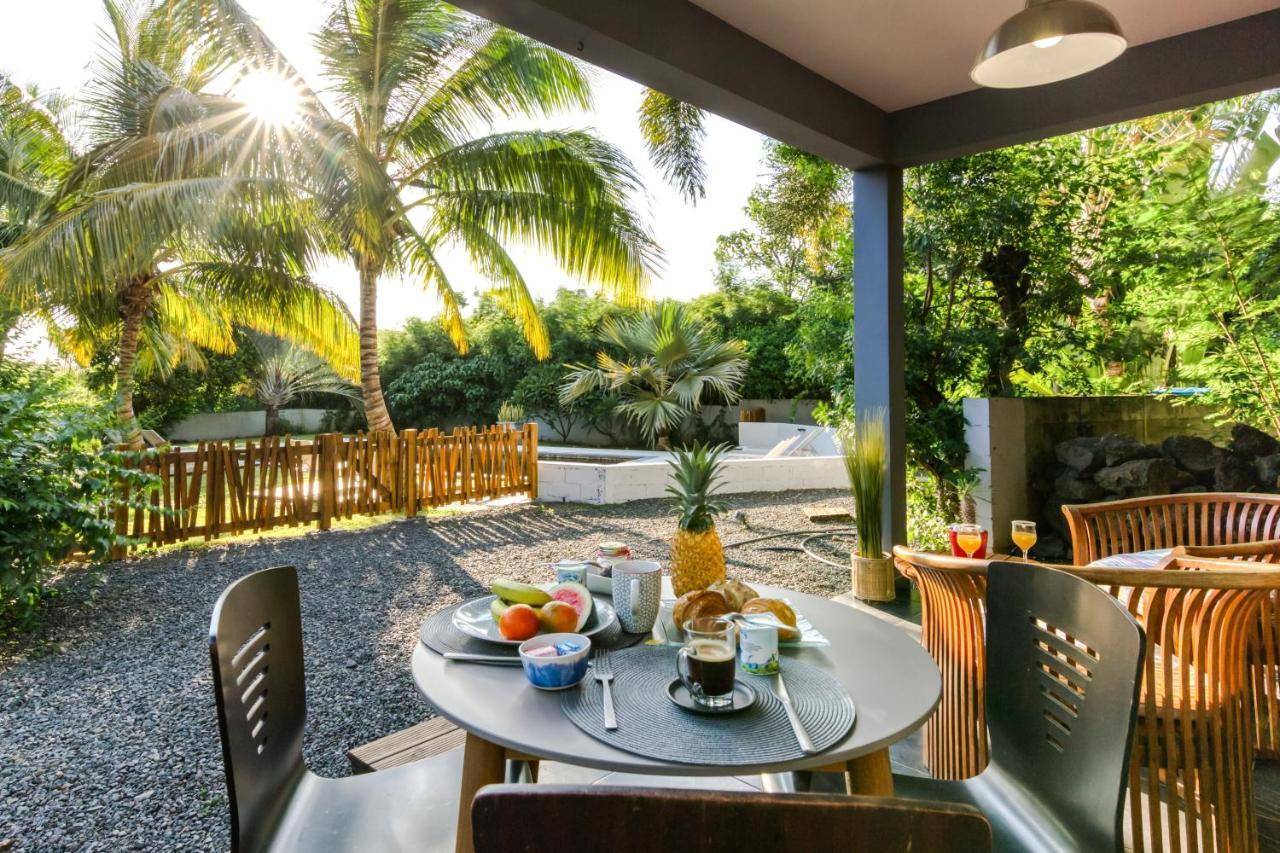 Tipalais Bed & Breakfast Saint Pierre Bagian luar foto
